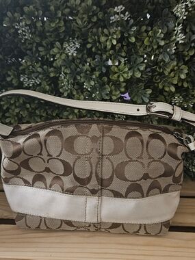 Vintage Coach Signature Stripe Y2K Collection ~2008 Khaki/White Demi Bag Hobo GC